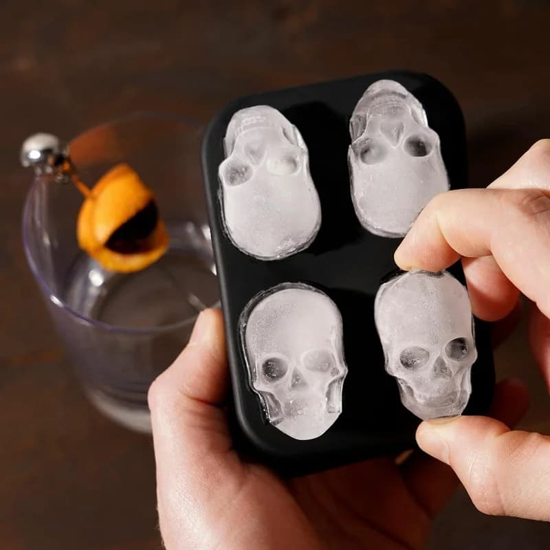 3D forma na ledovou kouli ve tvaru lebky